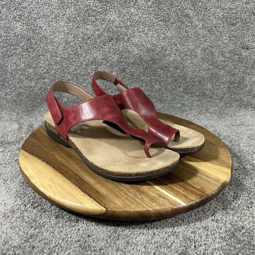 Dansko Reece Women's Size EU 38 Cinnabar Waxy Red Leather Toe-Loop Sandals Used
